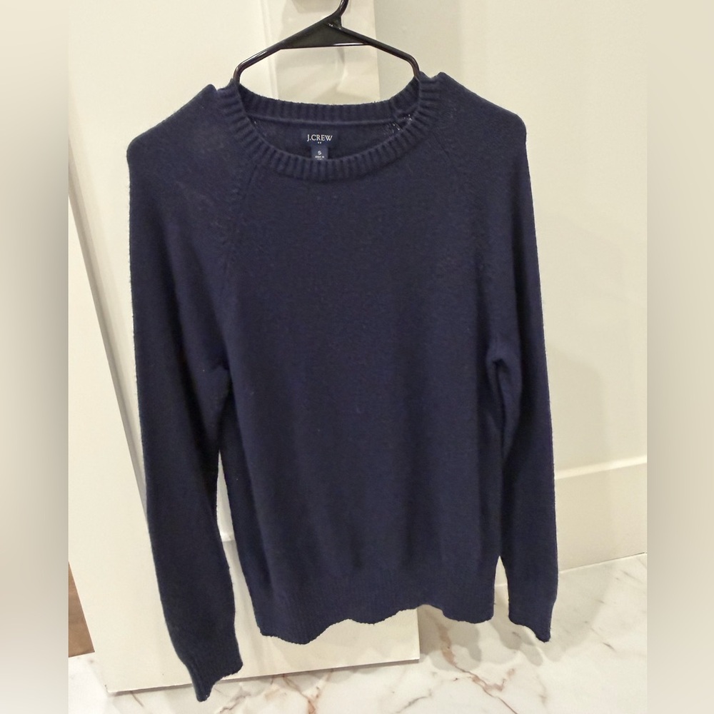 J Crew men’s navy sweater size small